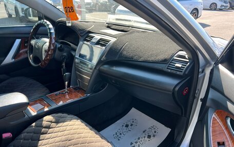 Toyota Camry, 2011 год, 1 179 000 рублей, 12 фотография