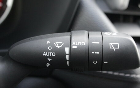 Toyota RAV4, 2021 год, 3 700 000 рублей, 14 фотография