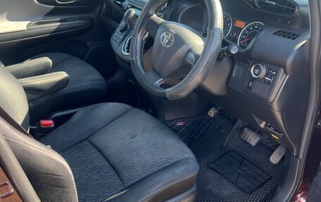 Toyota Wish II, 2010 год, 1 500 000 рублей, 6 фотография