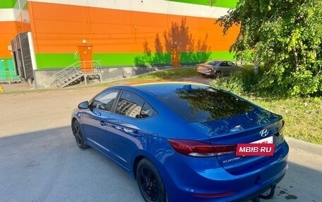 Hyundai Elantra VI рестайлинг, 2018 год, 1 270 000 рублей, 10 фотография