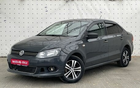 Volkswagen Polo VI (EU Market), 2015 год, 350 000 рублей, 1 фотография