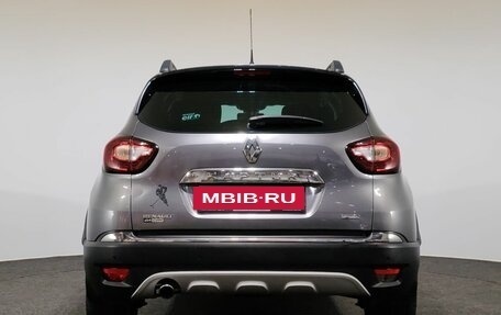 Renault Kaptur I рестайлинг, 2019 год, 1 500 000 рублей, 6 фотография