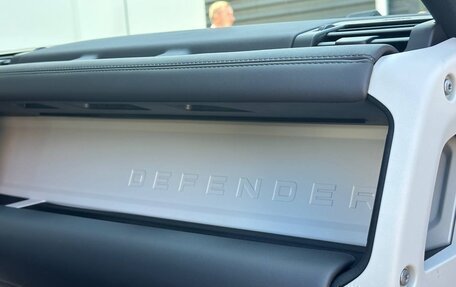 Land Rover Defender II, 2023 год, 12 500 000 рублей, 28 фотография