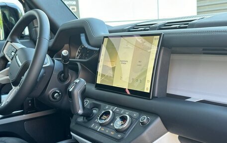 Land Rover Defender II, 2023 год, 12 500 000 рублей, 29 фотография