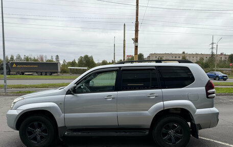 Toyota Land Cruiser Prado 120 рестайлинг, 2006 год, 1 750 000 рублей, 8 фотография