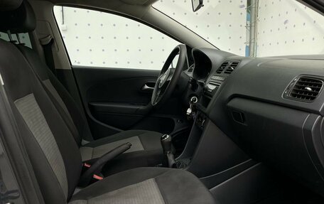 Volkswagen Polo VI (EU Market), 2015 год, 350 000 рублей, 11 фотография