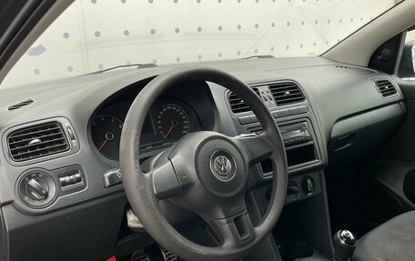 Volkswagen Polo VI (EU Market), 2015 год, 350 000 рублей, 14 фотография