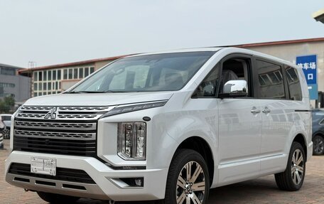 Mitsubishi Delica D:5 I, 2025 год, 6 120 000 рублей, 2 фотография