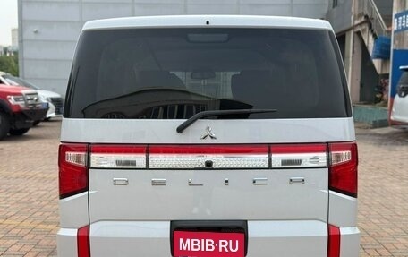 Mitsubishi Delica D:5 I, 2025 год, 6 120 000 рублей, 3 фотография