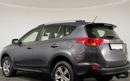 Toyota RAV4, 2015 год, 1 750 000 рублей, 7 фотография