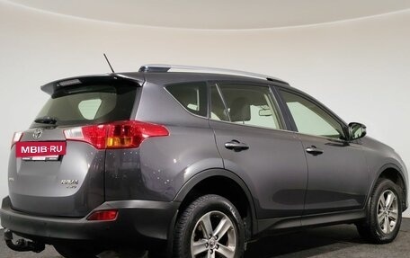 Toyota RAV4, 2015 год, 1 750 000 рублей, 5 фотография