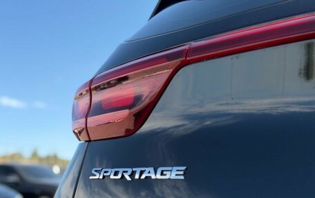 KIA Sportage IV рестайлинг, 2020 год, 2 200 000 рублей, 14 фотография