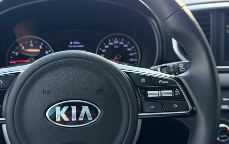 KIA Sportage IV рестайлинг, 2020 год, 2 200 000 рублей, 16 фотография