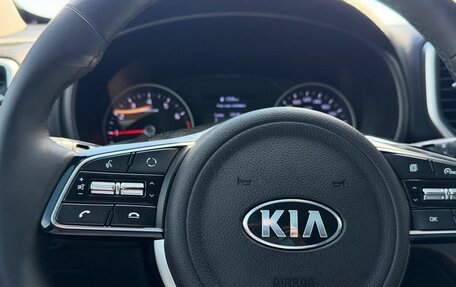 KIA Sportage IV рестайлинг, 2020 год, 2 200 000 рублей, 17 фотография