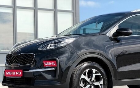 KIA Sportage IV рестайлинг, 2020 год, 2 200 000 рублей, 9 фотография