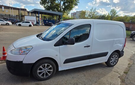 Peugeot Partner II рестайлинг 2, 2012 год, 410 000 рублей, 3 фотография