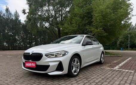 BMW 1 серия, 2022 год, 1 590 000 рублей, 1 фотография