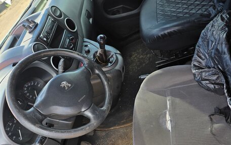 Peugeot Partner II рестайлинг 2, 2012 год, 410 000 рублей, 9 фотография