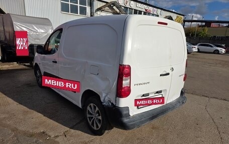 Peugeot Partner II рестайлинг 2, 2012 год, 410 000 рублей, 6 фотография