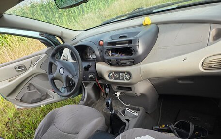 Nissan Tino, 2001 год, 75 000 рублей, 5 фотография