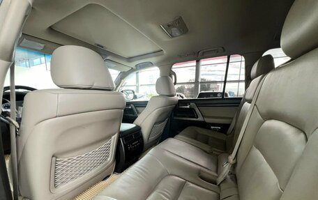 Toyota Land Cruiser 200, 2008 год, 2 595 000 рублей, 23 фотография