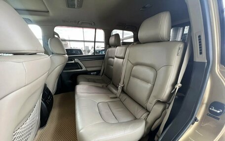 Toyota Land Cruiser 200, 2008 год, 2 595 000 рублей, 24 фотография