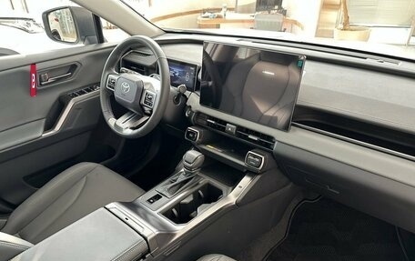 Toyota RAV4, 2026 год, 4 699 000 рублей, 10 фотография