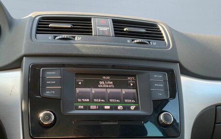 Skoda Yeti I рестайлинг, 2015 год, 830 000 рублей, 17 фотография