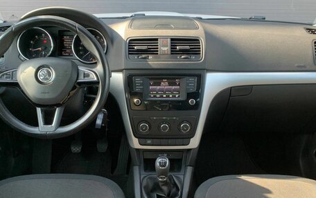 Skoda Yeti I рестайлинг, 2015 год, 830 000 рублей, 14 фотография