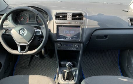 Volkswagen Polo VI (EU Market), 2016 год, 820 000 рублей, 12 фотография