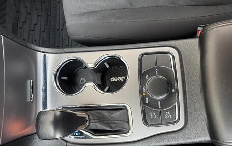 Jeep Grand Cherokee, 2016 год, 2 750 000 рублей, 10 фотография