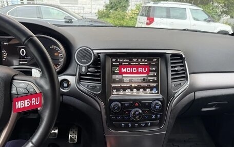 Jeep Grand Cherokee, 2016 год, 2 750 000 рублей, 8 фотография