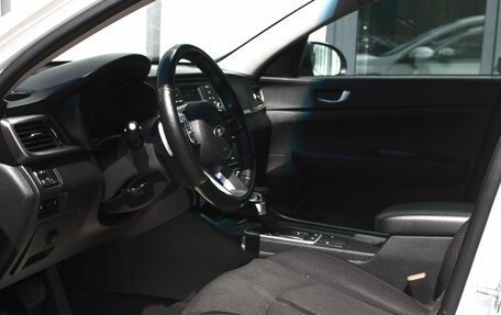 KIA Optima IV, 2019 год, 930 000 рублей, 13 фотография