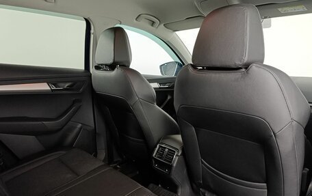Skoda Karoq I, 2021 год, 2 390 000 рублей, 15 фотография