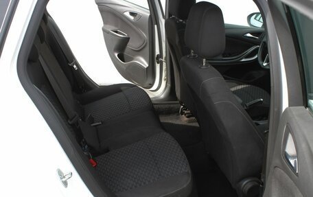 Opel Astra K, 2017 год, 1 224 000 рублей, 13 фотография
