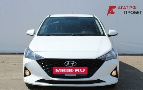 Hyundai Solaris II рестайлинг, 2021 год, 1 550 000 рублей, 2 фотография