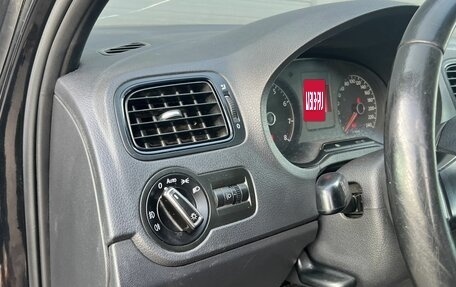 Volkswagen Polo VI (EU Market), 2012 год, 740 000 рублей, 19 фотография
