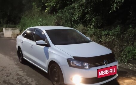 Volkswagen Polo VI (EU Market), 2015 год, 808 000 рублей, 2 фотография