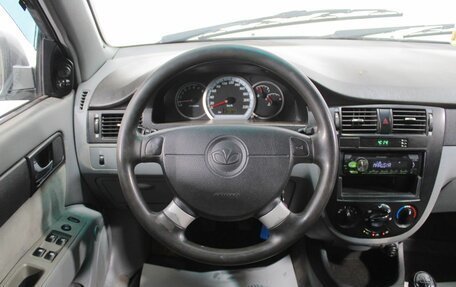Daewoo Gentra II, 2013 год, 400 000 рублей, 18 фотография