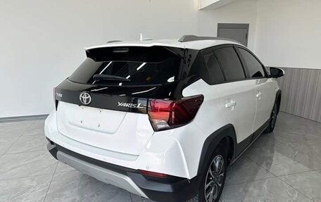 Toyota Yaris XP150 рестайлинг, 2022 год, 1 300 030 рублей, 4 фотография