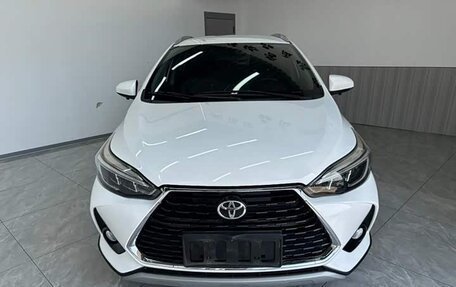 Toyota Yaris XP150 рестайлинг, 2022 год, 1 300 030 рублей, 3 фотография