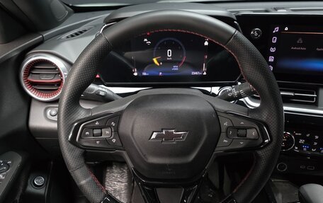 Chevrolet Trax, 2023 год, 1 660 000 рублей, 5 фотография