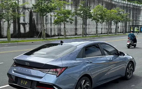 Hyundai Elantra, 2023 год, 1 680 040 рублей, 6 фотография