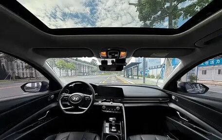 Hyundai Elantra, 2023 год, 1 680 040 рублей, 14 фотография