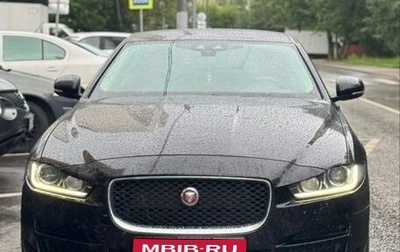 Jaguar XE I рестайлинг, 2015 год, 2 100 000 рублей, 1 фотография