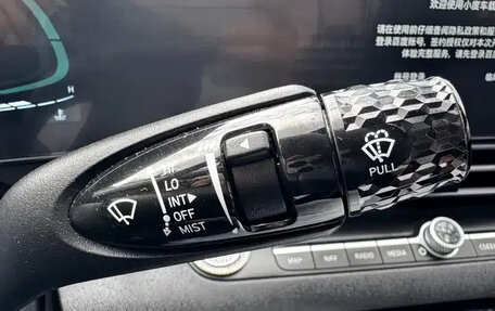 Hyundai Elantra, 2023 год, 1 680 040 рублей, 19 фотография
