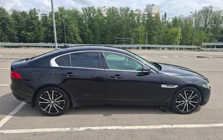 Jaguar XE I рестайлинг, 2015 год, 2 100 000 рублей, 4 фотография