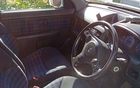 Nissan Cube II, 2000 год, 100 000 рублей, 4 фотография