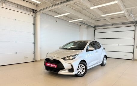 Toyota Yaris, 2021 год, 1 179 000 рублей, 1 фотография