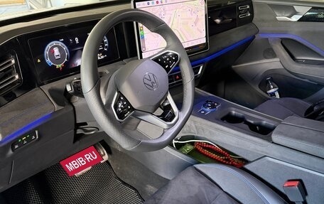Volkswagen Tiguan, 2025 год, 4 395 000 рублей, 2 фотография
